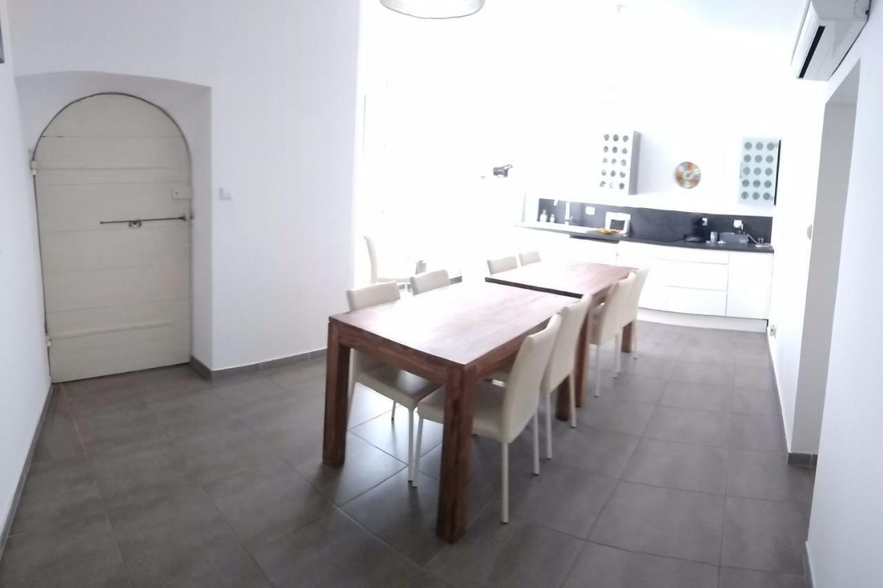 B&B Casa D'Oc 니장레젱세륀 외부 사진